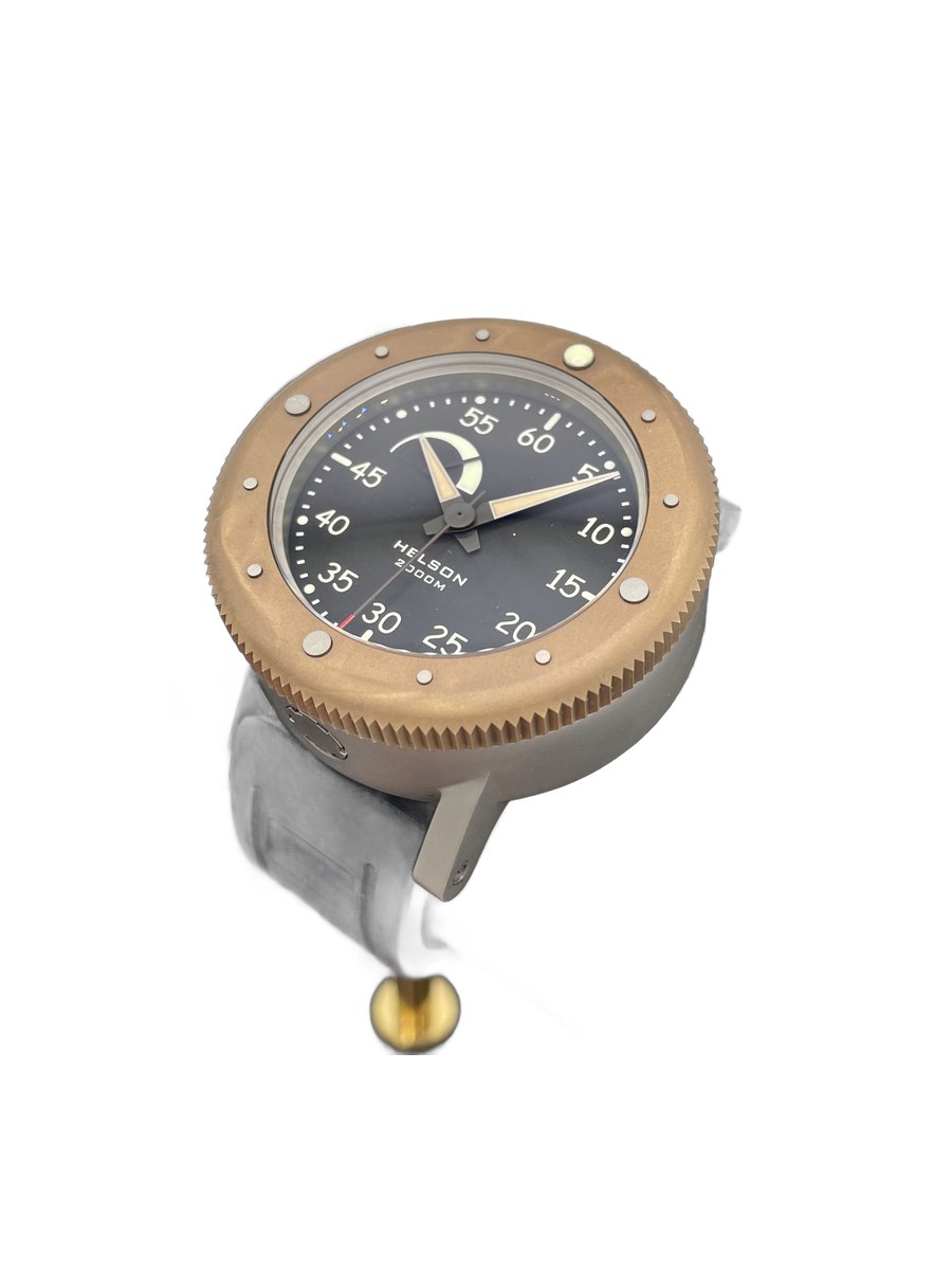 gauge-diver-steel