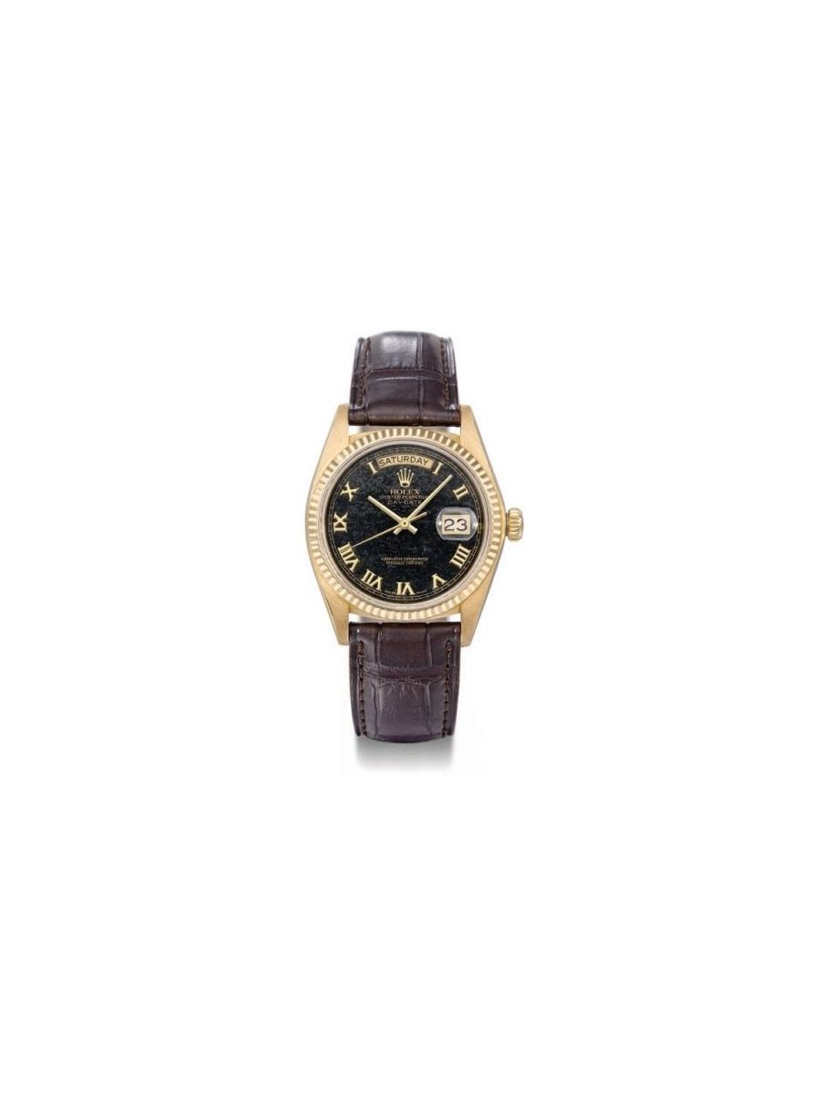 18038-black-roman-stone